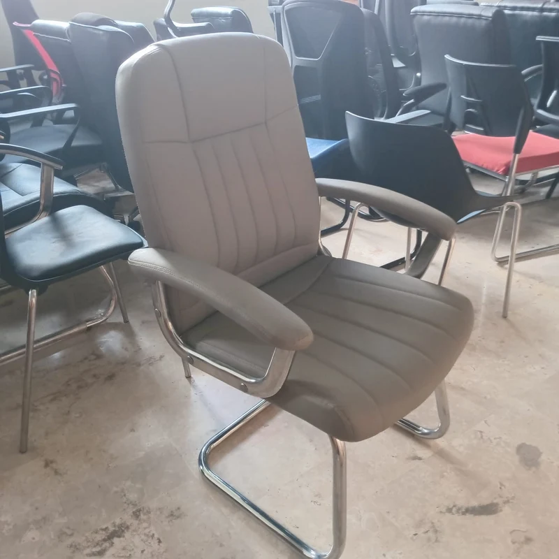Fauteuil visiteur ZOLA Réf B2677