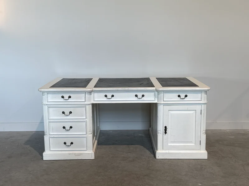 Vintage bureau, klassiek Engels bureau, mahoniehout, zwart leer, 697
