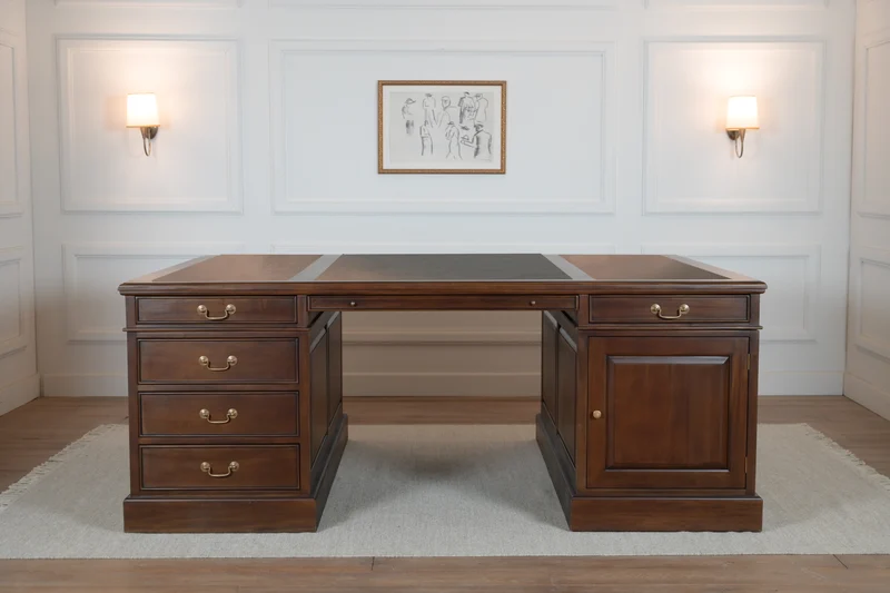 Regent 200x150 Walnoot, partnerdesk, klassiek Engels bureau, massief mahoniehout