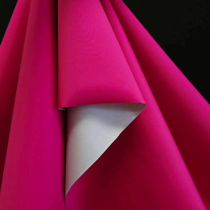 Gore-Tex | Arctic Stretch | 3 Couches | Rose | 144 cm | Fin de rouleau