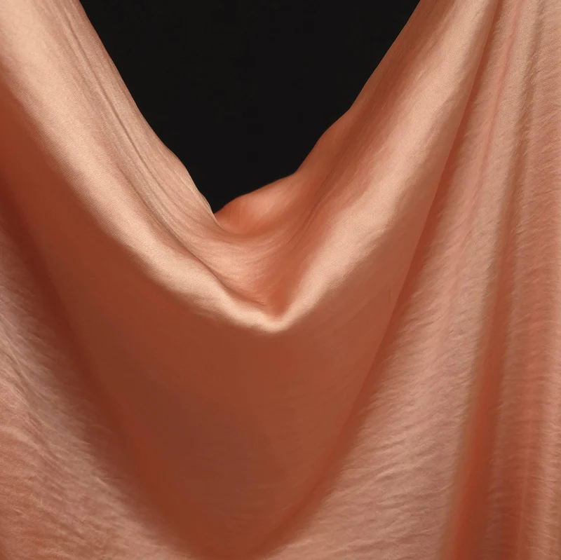 Satin - Pêche | 98 cm | Défaut Mineur | FIN DE ROULEAU