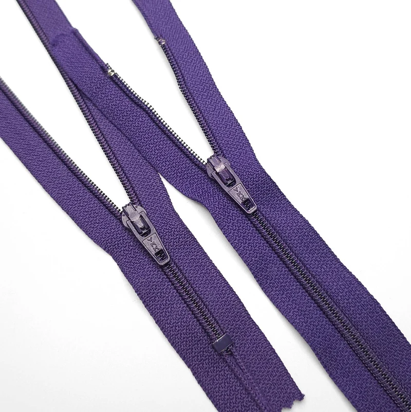 YKK | Fermeture éclair à bout fermé | Spirale | Mauve | #2 | SS183 - SS186