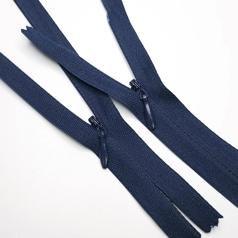 Fermeture Éclair Invisible À Bout Fermé | #3 | Bleu marine | 7 1/2'' - 19 cm | SS194