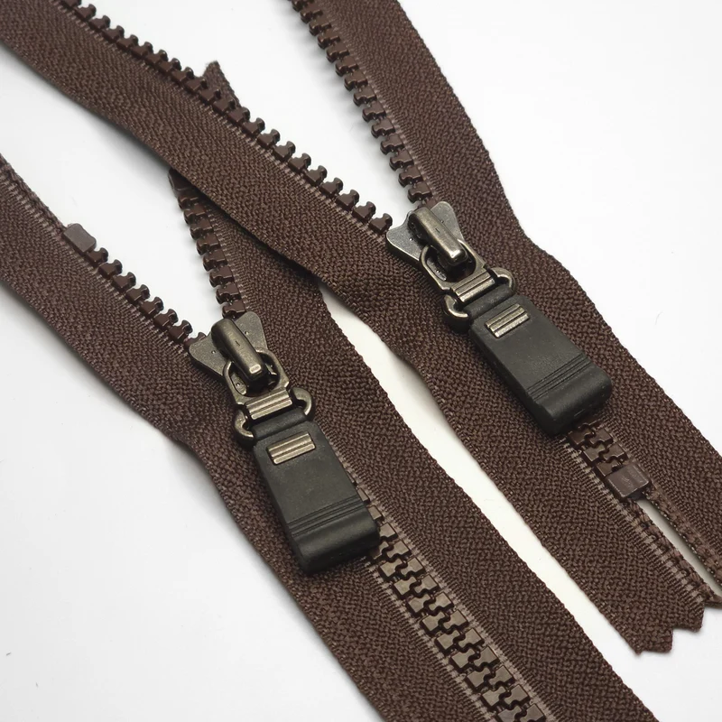 YKK | Fermeture Éclair à Bout Fermé | Plastique | Brun | #5 | 5 3/4'' - 14.5cm