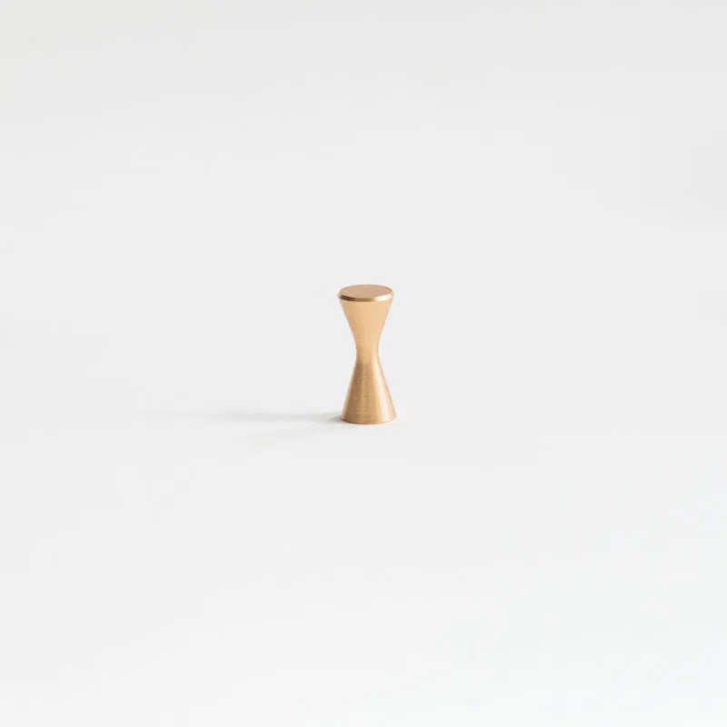 Diabolo brushed brass