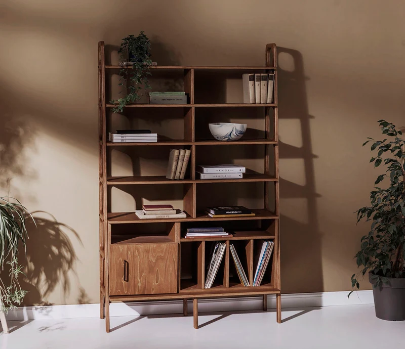 Maxi Bookcase · 120 cm · Open + Vinyl